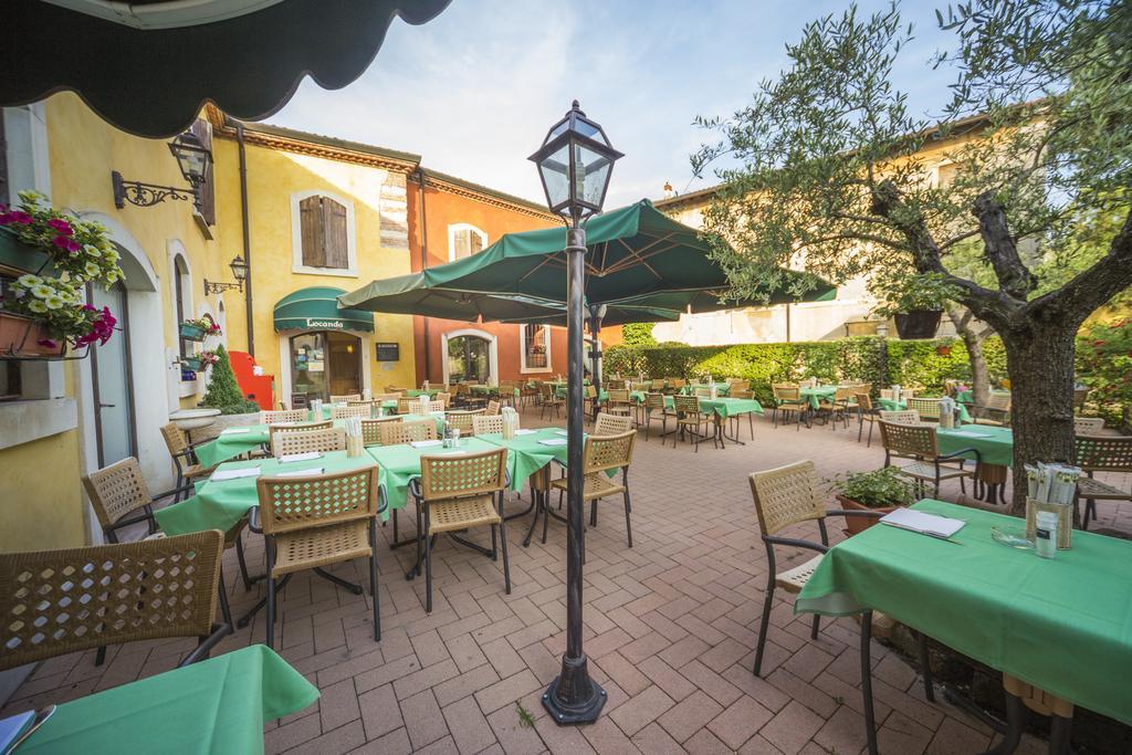 Hotel Antichi Cortili Dossobuono Ngoại thất bức ảnh