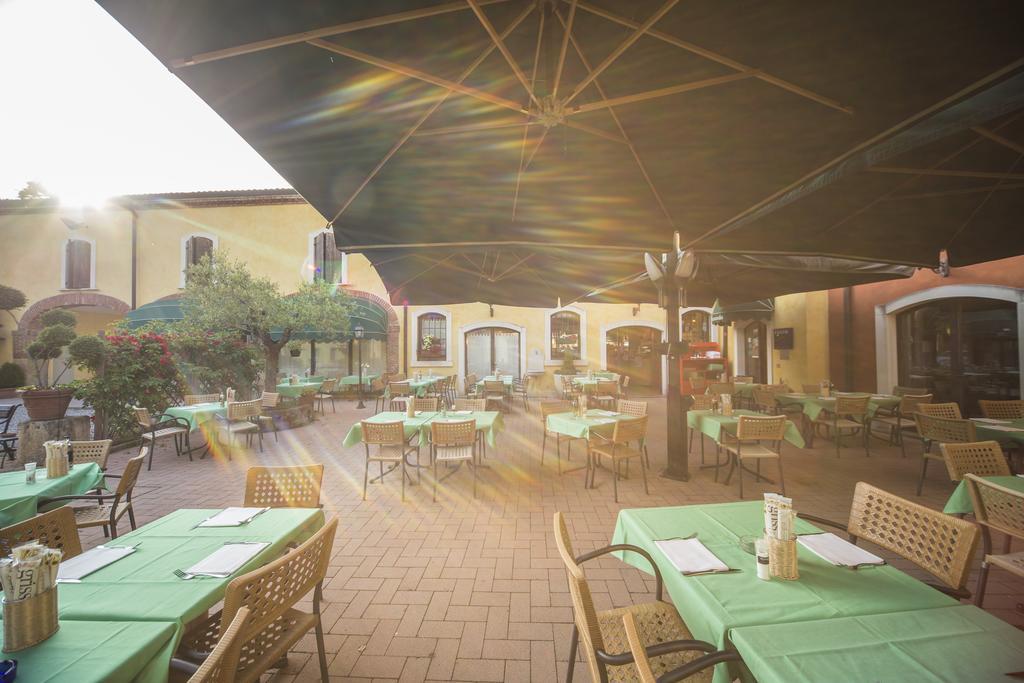 Hotel Antichi Cortili Dossobuono Ngoại thất bức ảnh