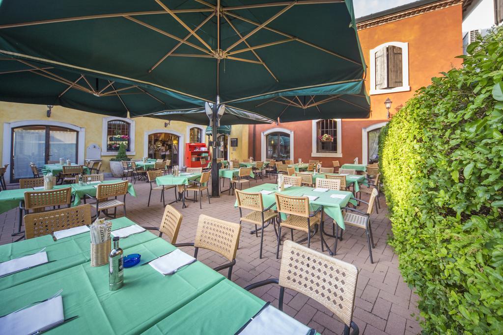 Hotel Antichi Cortili Dossobuono Ngoại thất bức ảnh
