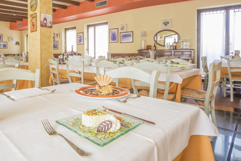 Hotel Antichi Cortili Dossobuono Ngoại thất bức ảnh
