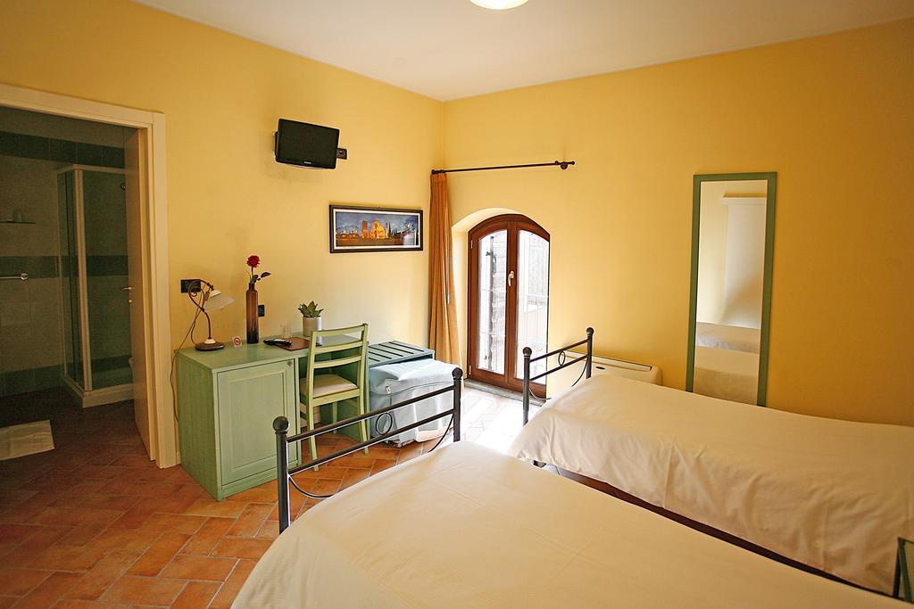 Hotel Antichi Cortili Dossobuono Ngoại thất bức ảnh