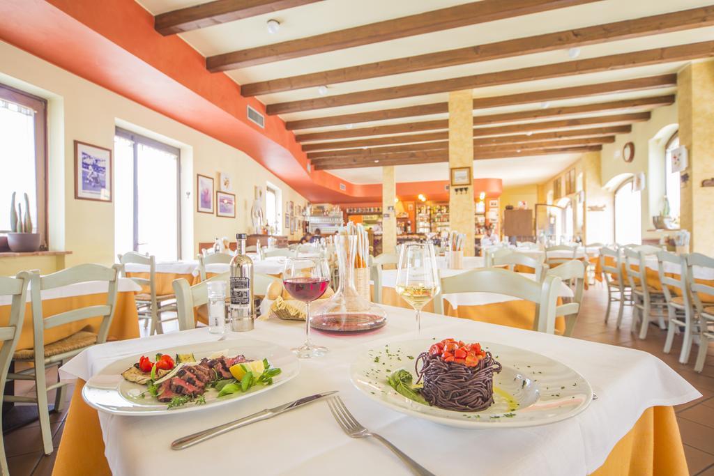Hotel Antichi Cortili Dossobuono Ngoại thất bức ảnh