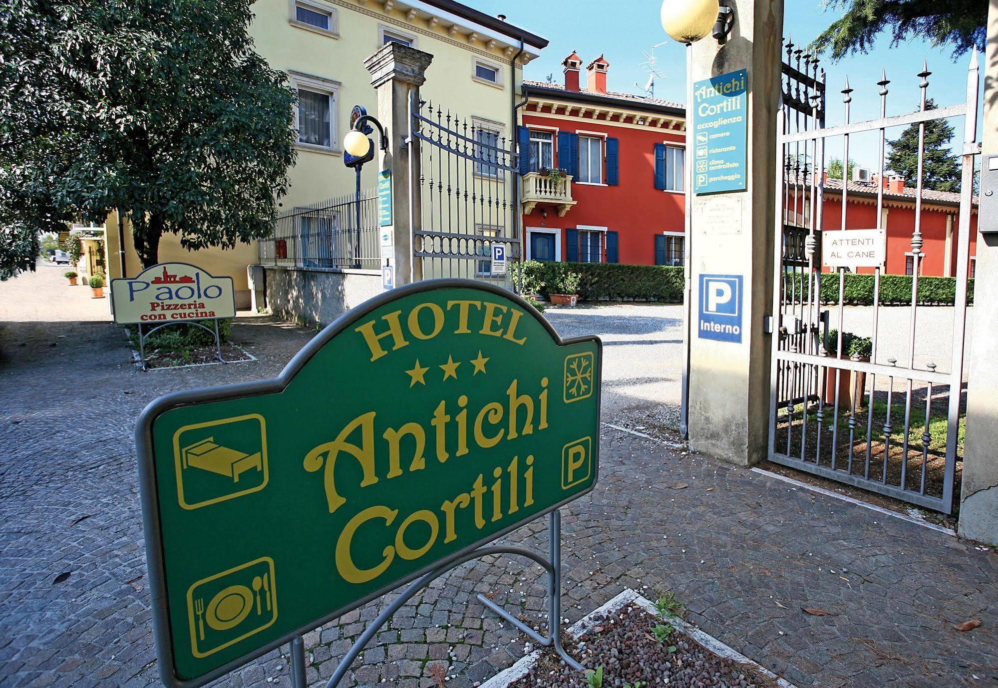 Hotel Antichi Cortili Dossobuono Ngoại thất bức ảnh